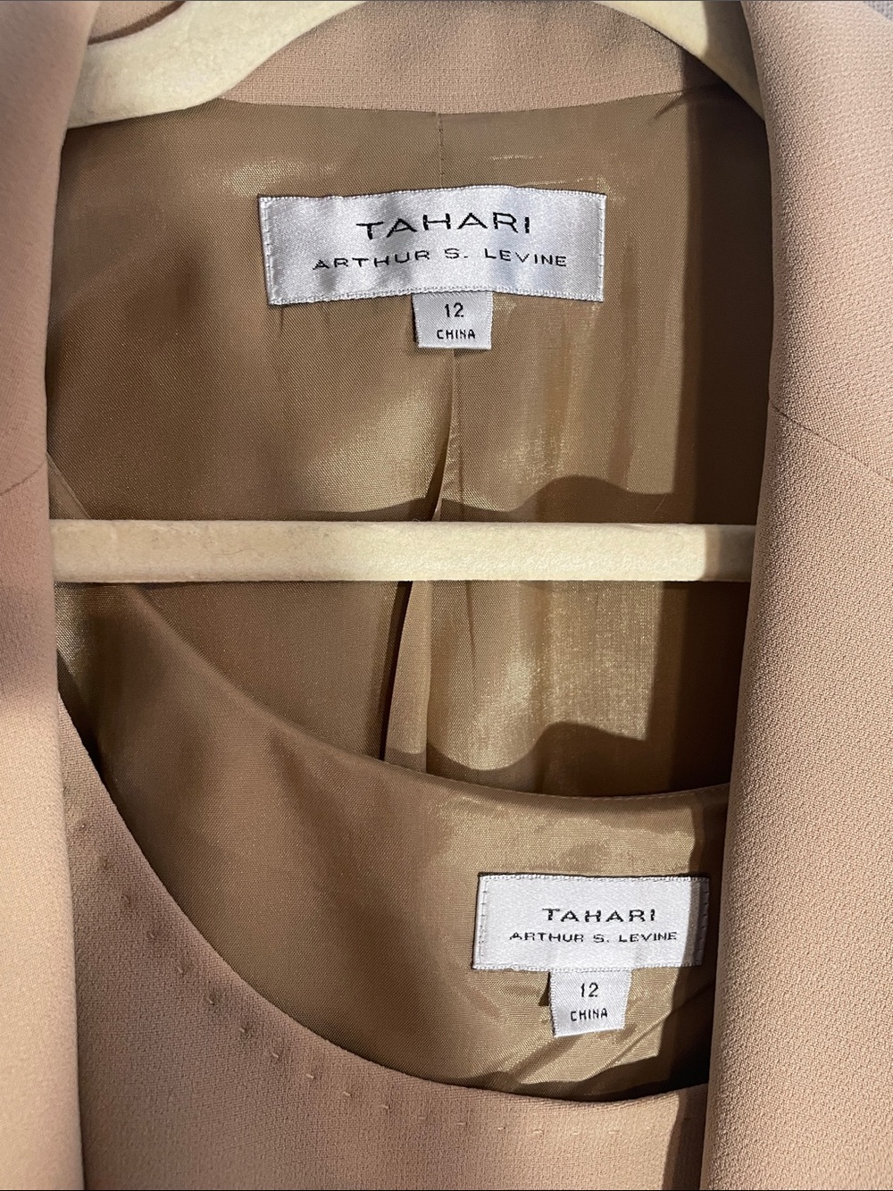 Tahari Women's Tan Three-Piece Suit: Blazer, Shell & Trousers - Picture 2 of 7